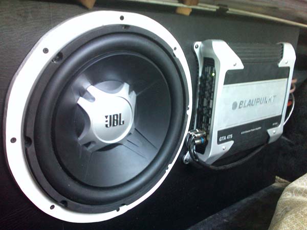 blaupunkt gta-475 схема подключения Blaupunkt gta-475. Взгляд изнутри.